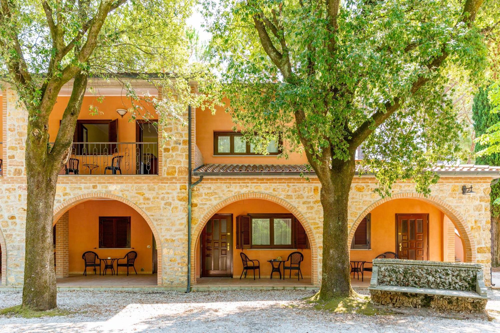 Pian Dei Mucini Resort Massa Marittima Exterior photo